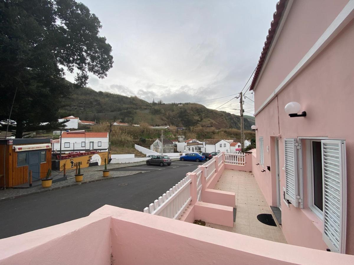 Casa Da Ribeira - Mosteiros มอสเตรอส ภายนอก รูปภาพ